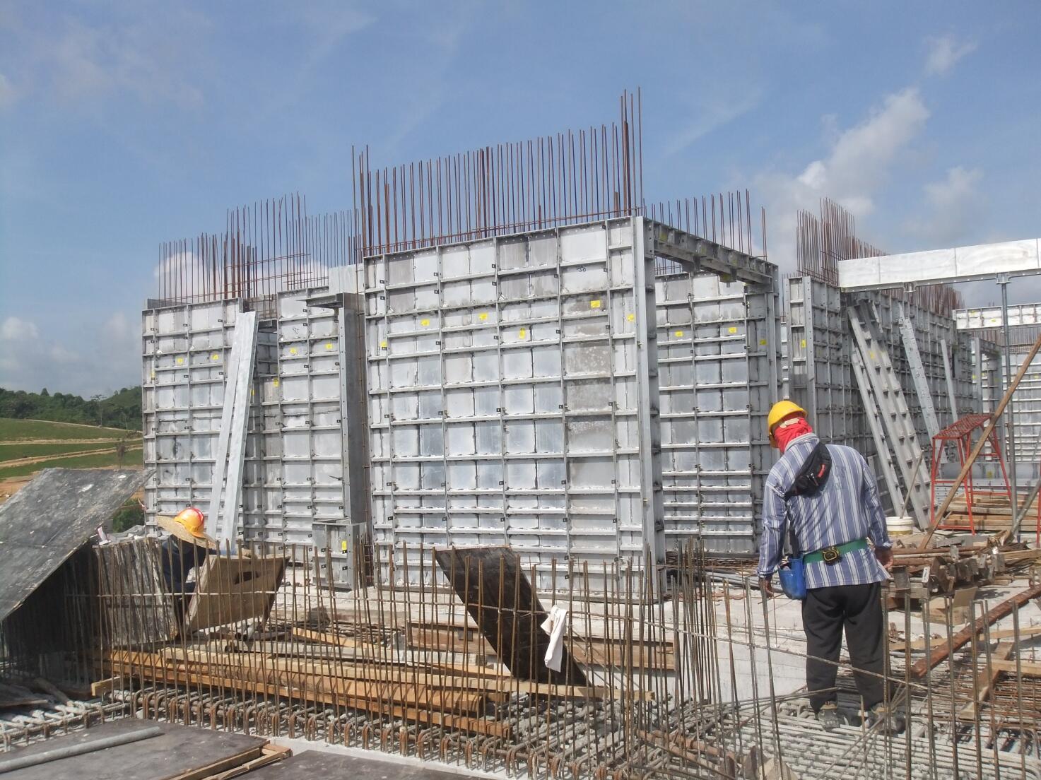 Aluminium formwork application